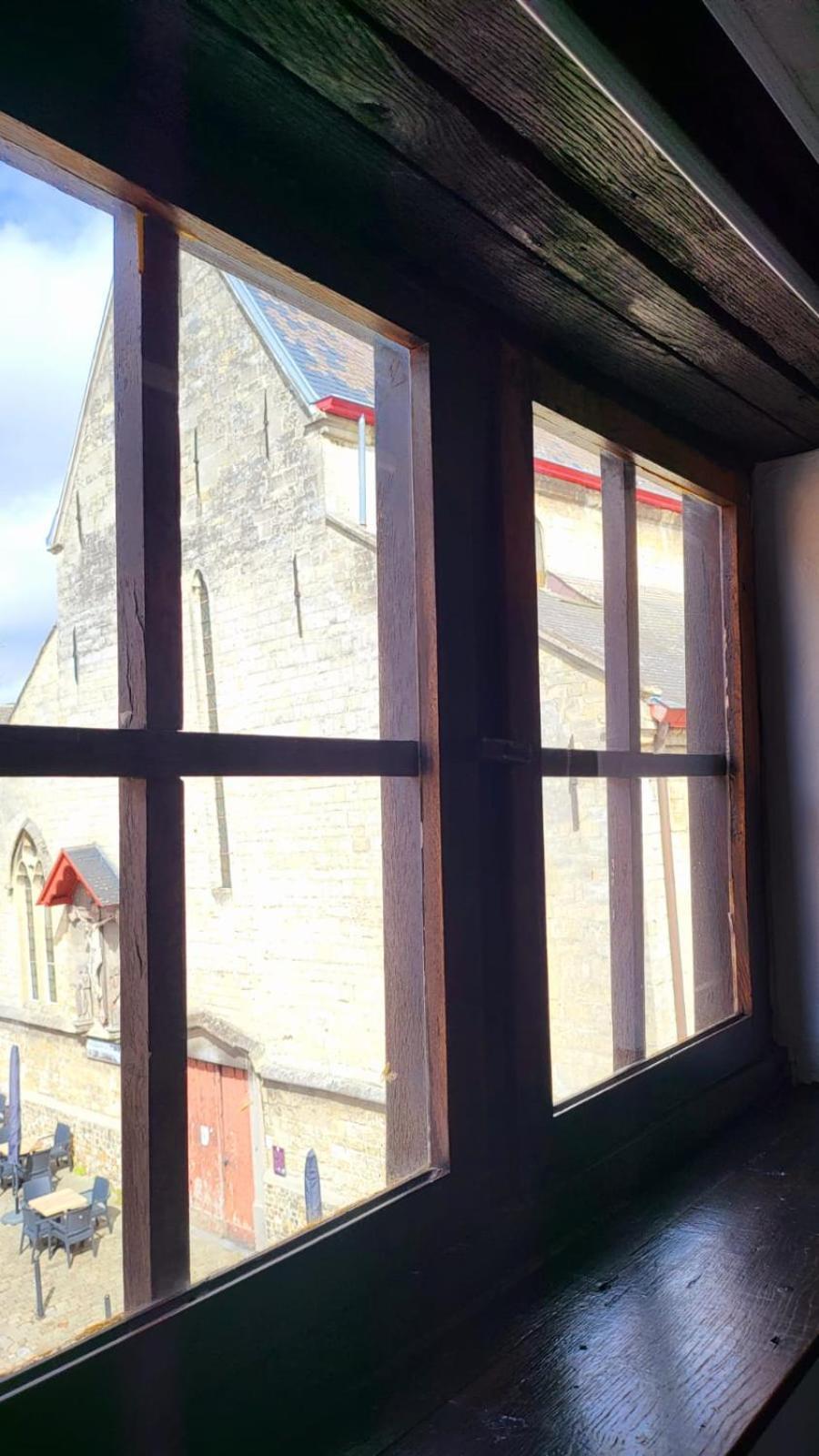 De Pelgrim Otel Tongeren Dış mekan fotoğraf