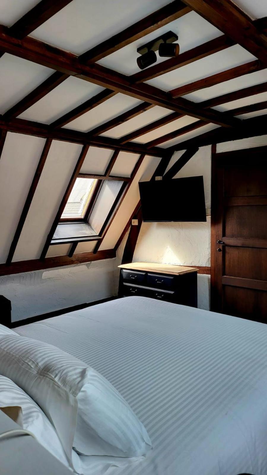 De Pelgrim Otel Tongeren Dış mekan fotoğraf